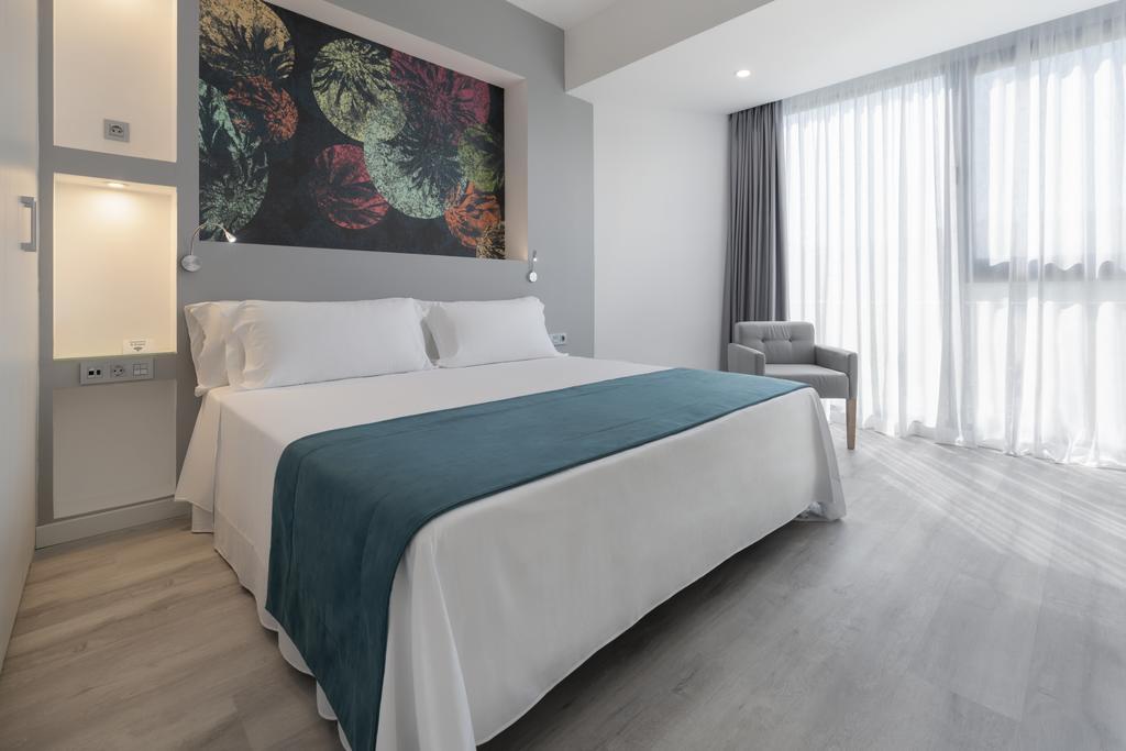 Occidental Palmas Hotel